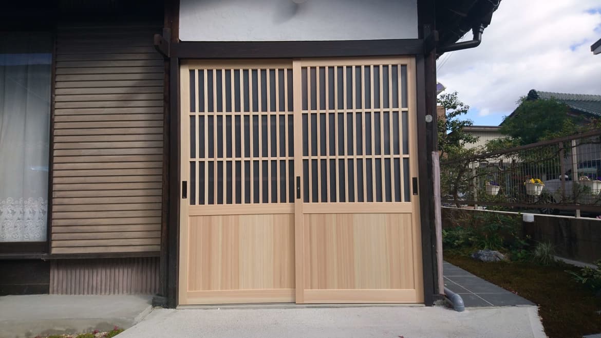 木製玄関新調 | 木製玄関の新調なら建具修理の窓口名古屋市緑区